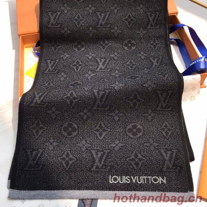 Louis Vuitton Scarf LV00024